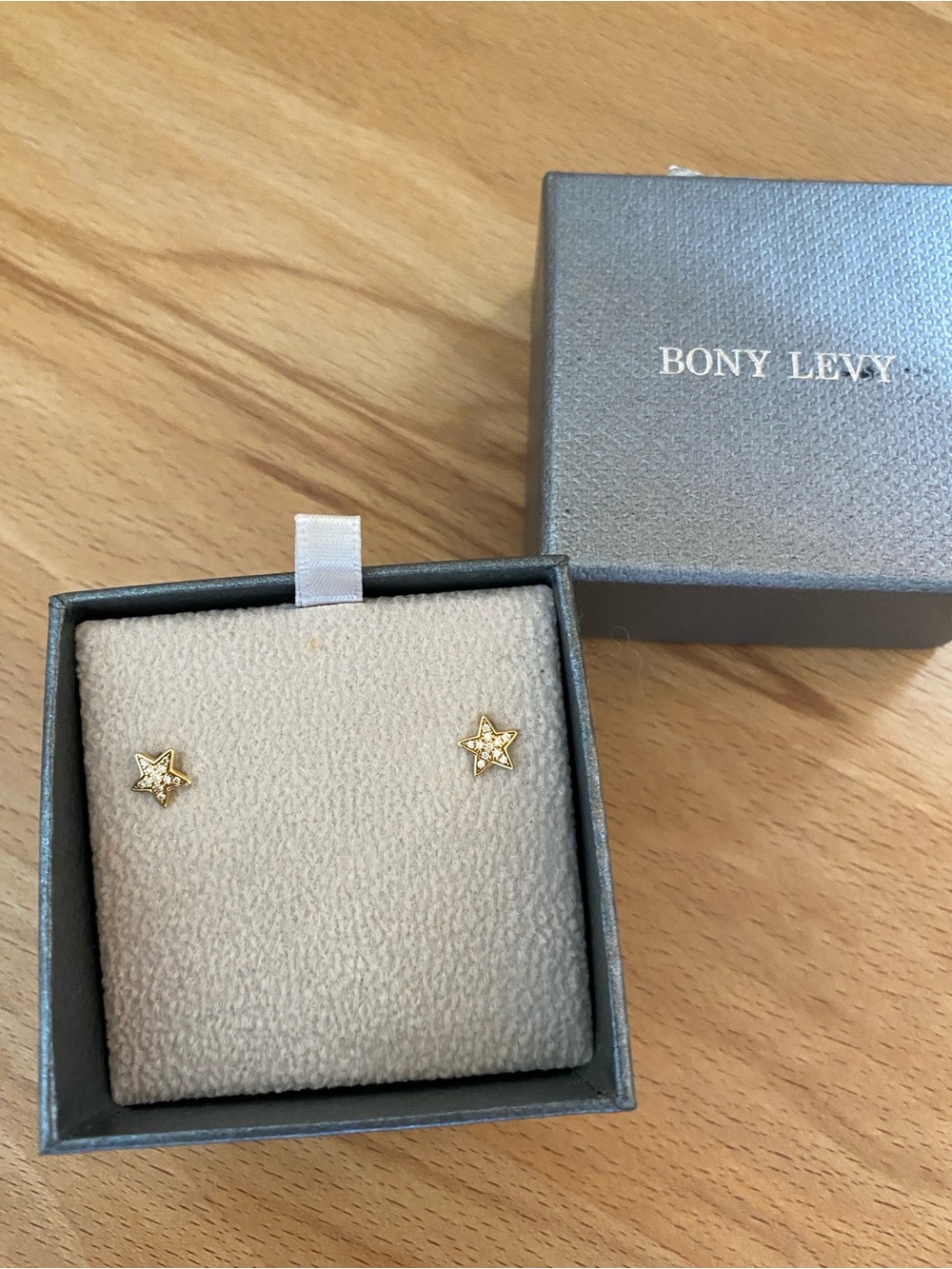 Bony Levy Gold Star 18K Yellow Gold  Stud Earrings - Picture 14 of 14